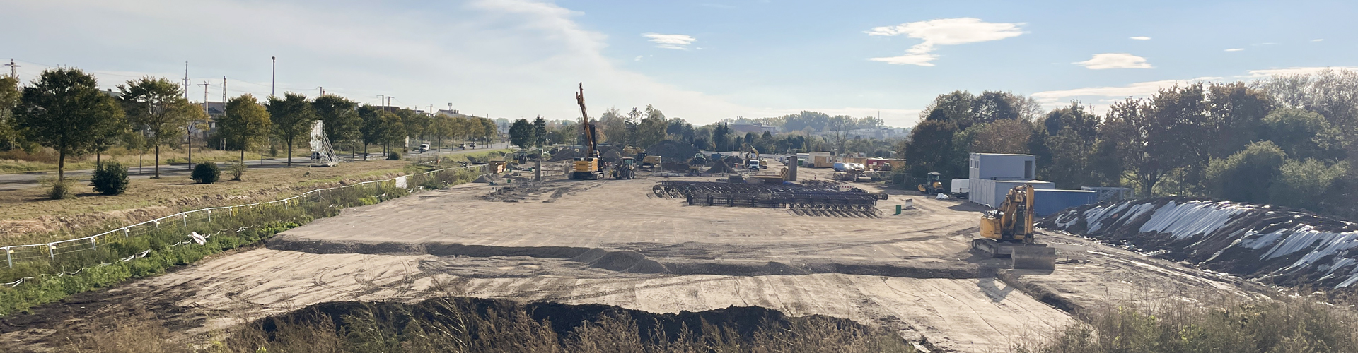 Blick auf die Baustelle für das Schulzentrum Am Ellernholzteich