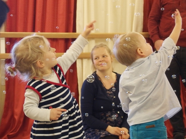 Kinder der Eltern-Kind-Gruppe Kinder der Eltern-Kind-Gruppe