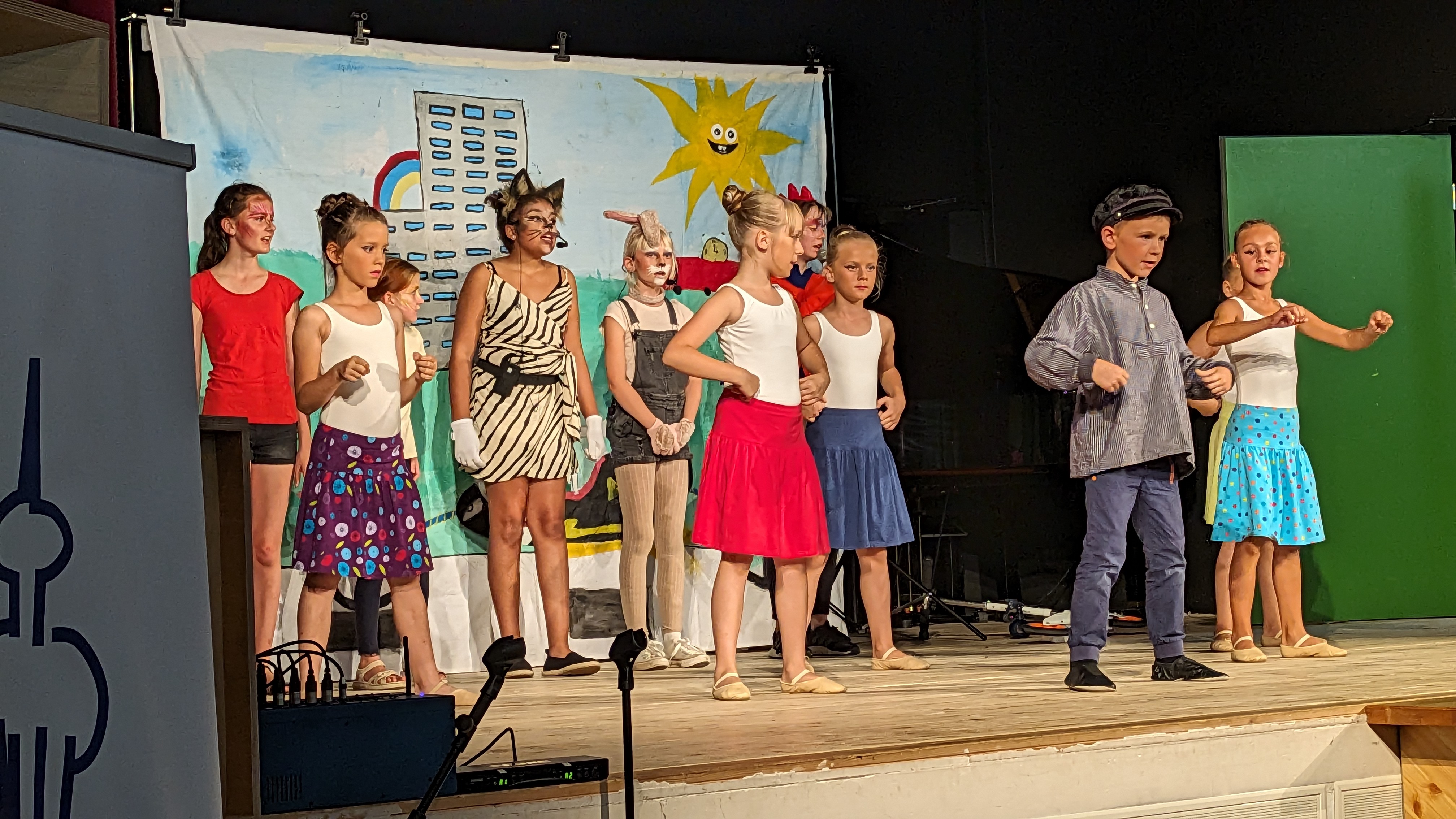 Aufführung Mimmelitt mit Tänzern