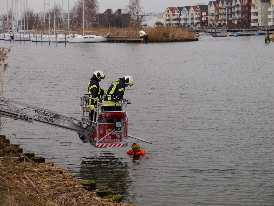 Auch die Rettung Niederflur-Bereichen wurde praktisch geübt.