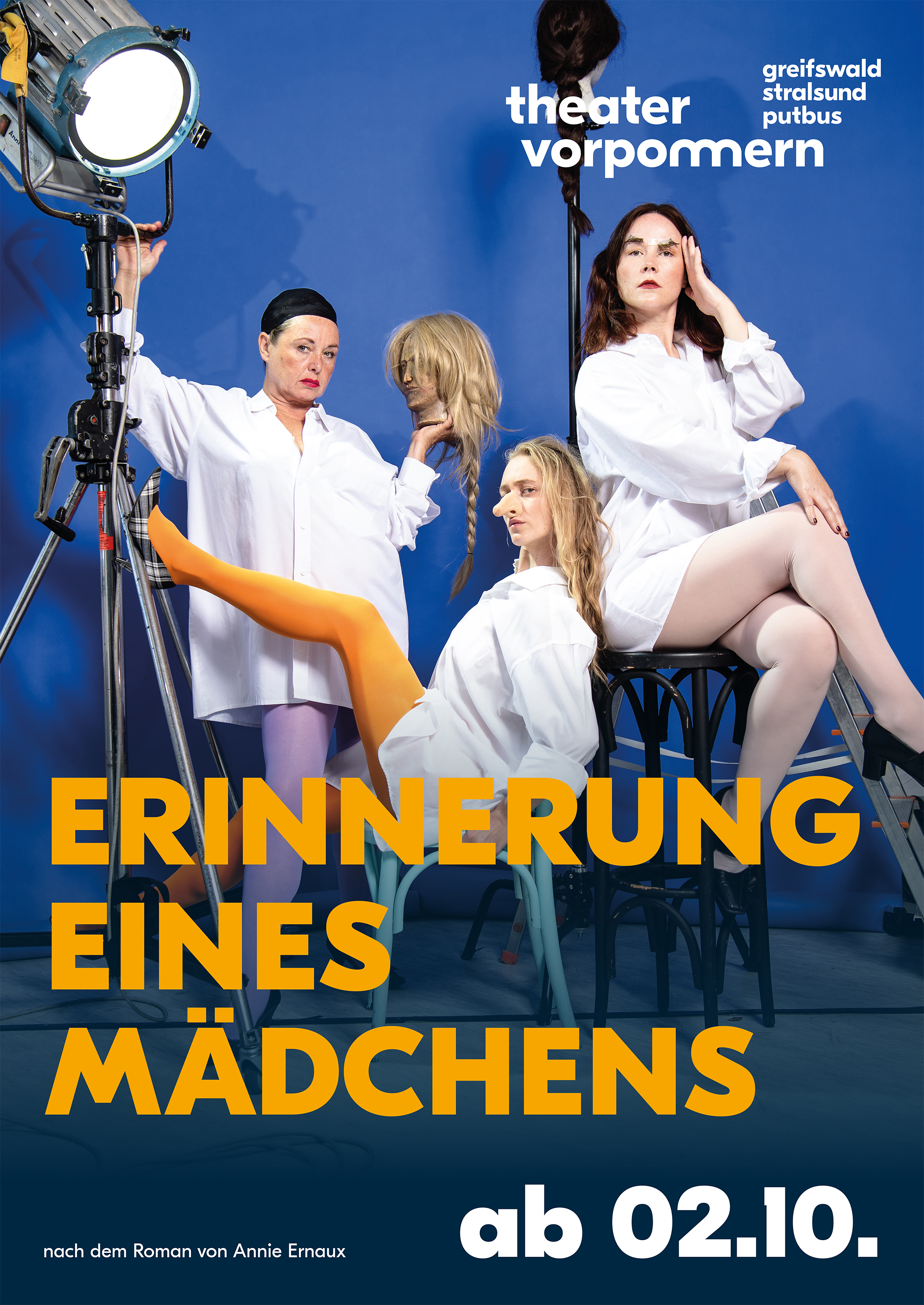 Plakat zum Theaterstück "Erinnerung eines Mädchens"