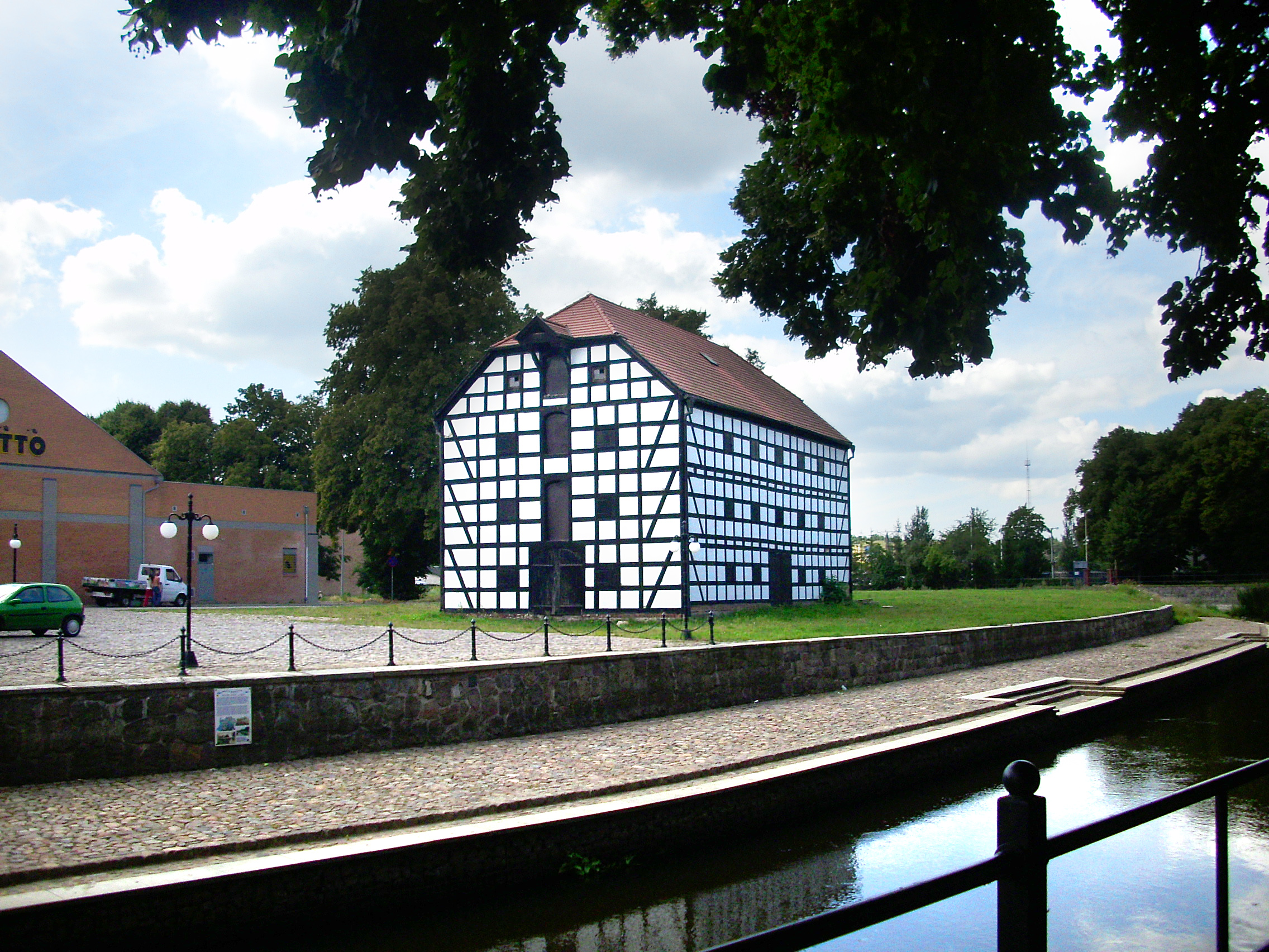 Speicher