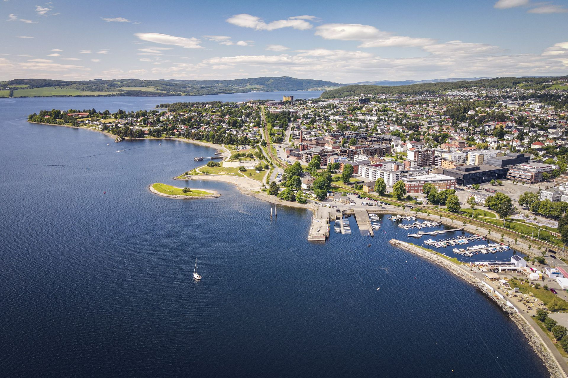 Luftaufnahme der norwegischen Partnerstadt Hamar