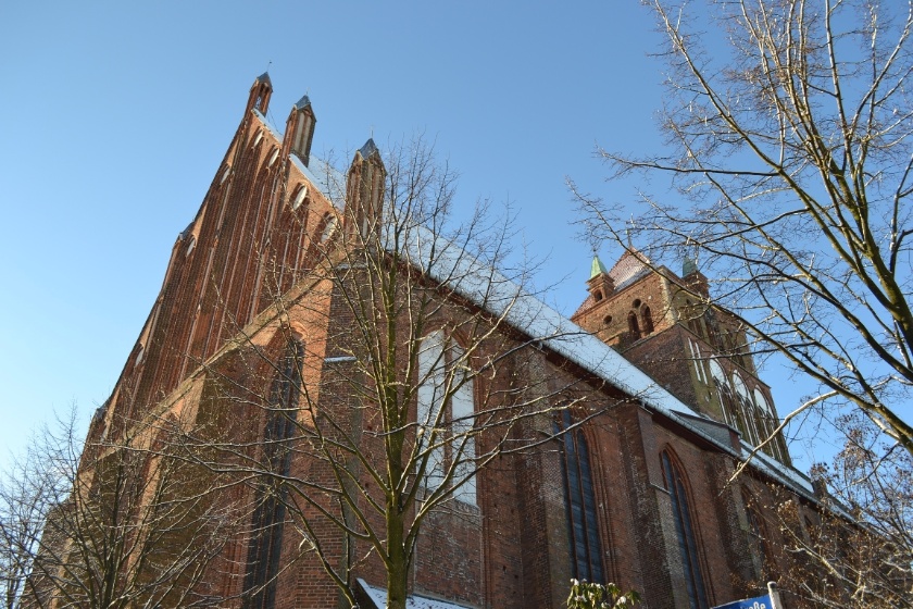 St. Marien im Winter aus Richtung Friedrich-Loefller-Straße - © Pressestelle St. Marien im Winter aus Richtung Friedrich-Loefller-Straße