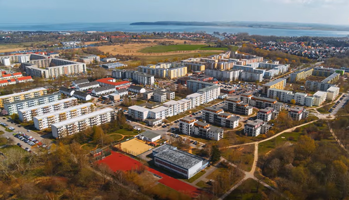 Ein Luftbild vom Ostseeviertel-Parkseite