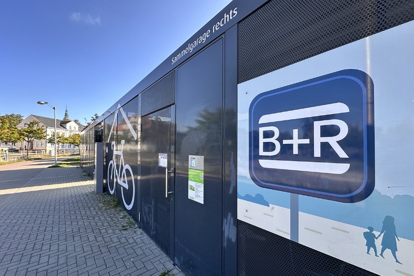 Bike & Ride Fahrradstation am Bahnhof 2021 - © André Gschweng Bike & Ride Fahrradstation am Bahnhof 2021