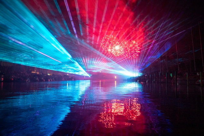 Ryck in Flammen 2025 © André Gschweng Lasershow bei Ryck in Flammen 2025