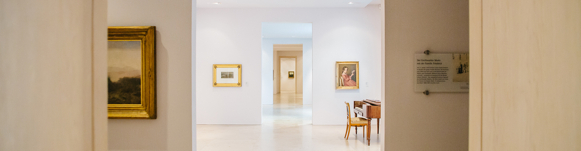 22_Museumsfuehrung(WallyPruss)_1920x500px - © Wally Pruß
