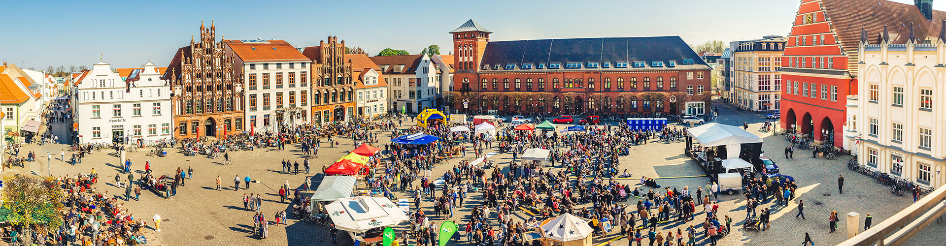 Marktplatz - © Wally Pruß Marktplatz