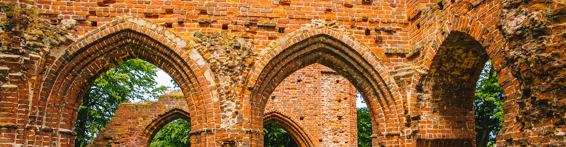 Kloster_Eldena_Detail - © Wally Pruss
