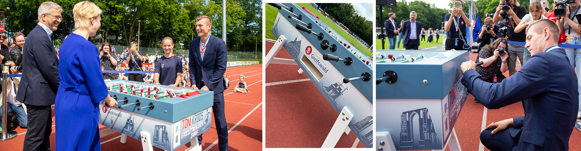 Tischkicker im Toni Kroos-Greifswald-Design - © Fotos: Pressestelle
