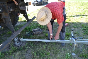23.6.2016 Statische Druckpruefung 08 © Pressestelle Der Druckplattenversuch bringt Klarheit für den Aufbau des Riesenrades auf der Nordmole.