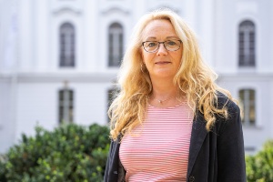 Porträt Dr. Grit Büttner, Referentin der Familienuniversität - © Universität Greifswald, Gina Heitmann Porträt Dr. Grit Büttner, Referentin der Familienuniversität