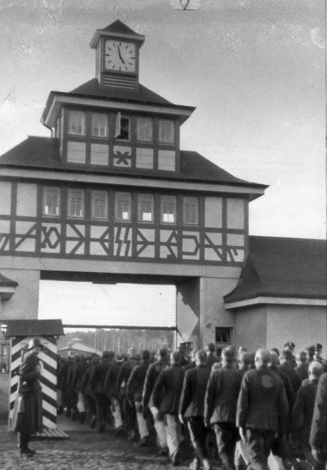 Häftlinge im KZ Sachsenhausen 