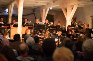 NDR BIgband in der Klosterscheune - © Philipp Schroeder Lensescape NDR BIgband in der Klosterscheune