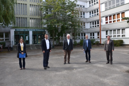 Stadt und LK stellen Pläne für Humboldt-Gymnasium vor