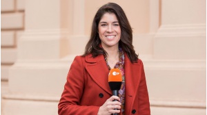 ZDF-Reporterin Anne Stadtfeld - © ZDF, Dirk Eisermann ZDF-Reporterin Anne Stadtfeld