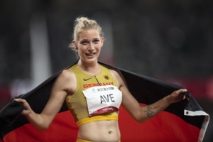 Lindy Ave nach 400 m Sieg bei Paralympics in Tokio 2021