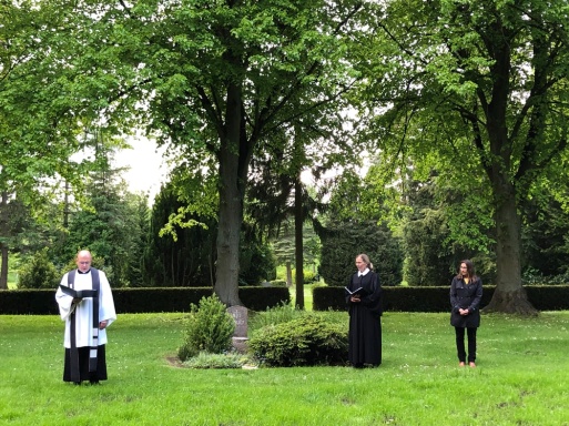 Andacht für neues Gräberfeld für St. Marien