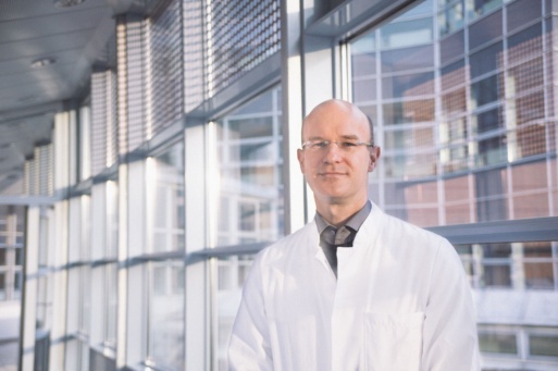 Portrait von Prof. Dr. Andreas Stahl