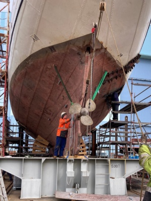 Im Zuge der Sanierung des Segelschulschiffs GREIF wurde die Schiffsraube demontiert