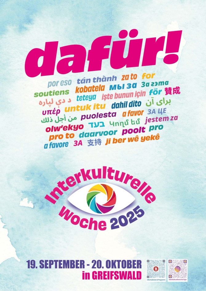 Plakat IKW Greifswald 2025 © Henry Dramsch Auf dem Plakat ist das Motto der Interkulturellen Woche 2025 "dafür!" in verschiedenen Sprachen zusehen.