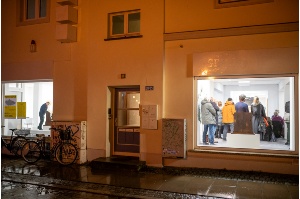 Außenansicht der Spielhalle KUNST - © André Gschweng Außenansicht der Spielhalle KUNST