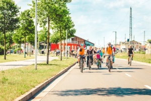 Fahrradausfahrt auf der Osnabrücker Straße