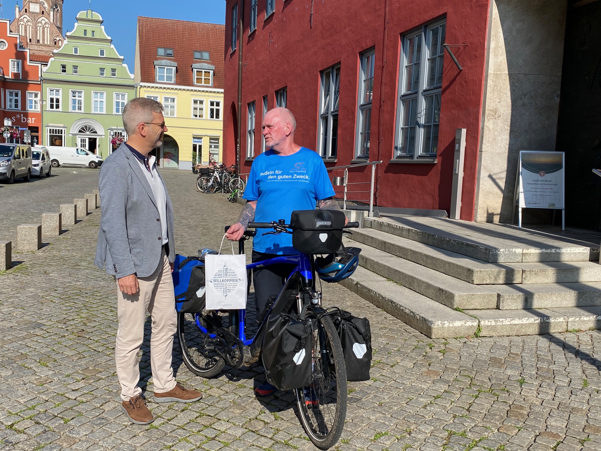 /export/sites/hgw/de/.galleries/Pressestelle-Pressemitteilungen/Pressemitteilungen-2024/Oliver-Trelenberg-trifft-Greifswalds-Oberbuergermeister-Dr.-Stefan-Fassbinder-19.7.2024-4.jpg
