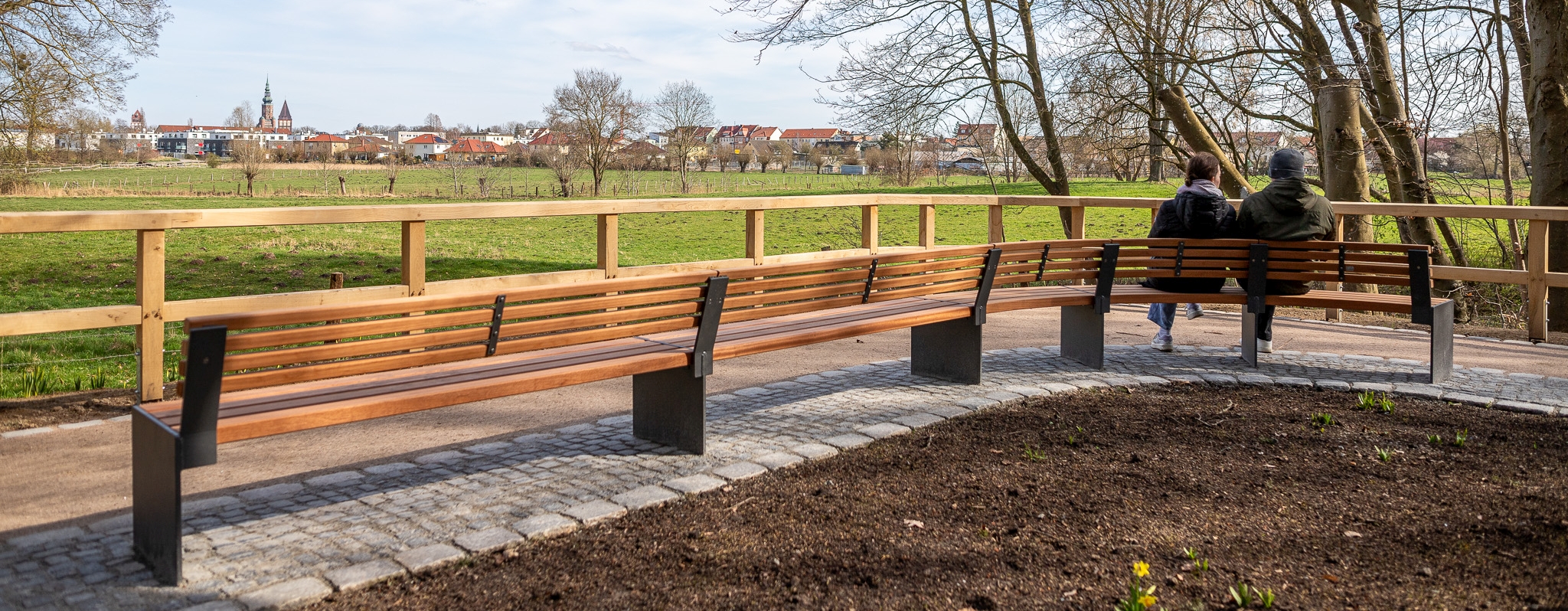 Panoramabank CDF Bildweg Neuer Friedhof