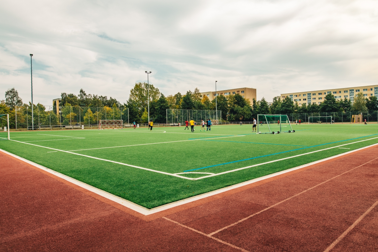 /export/sites/hgw/de/.galleries/Pressestelle-Pressemitteilungen/Pressemitteilungen-2024/Sportplatz_Dubnaring_WallyPruss_ganzes_Bild.jpg