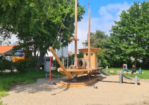 Gesamtaufnahmen des neuen Wackelschiffs in Greifswald-Wieck