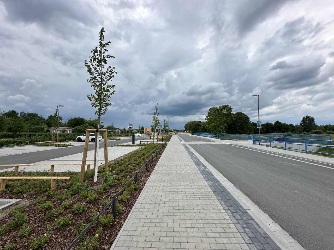 /export/sites/hgw/de/.galleries/Pressestelle-Pressemitteilungen/Pressemitteilungen-2025/Parkplatz-Schulzentrum-Am-Ellernholzteich-c-Andre-Gschweng-2.jpg