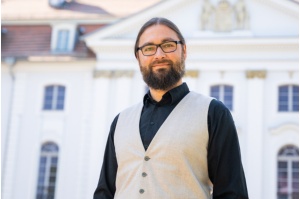 Prof. Dr. Andre Banning