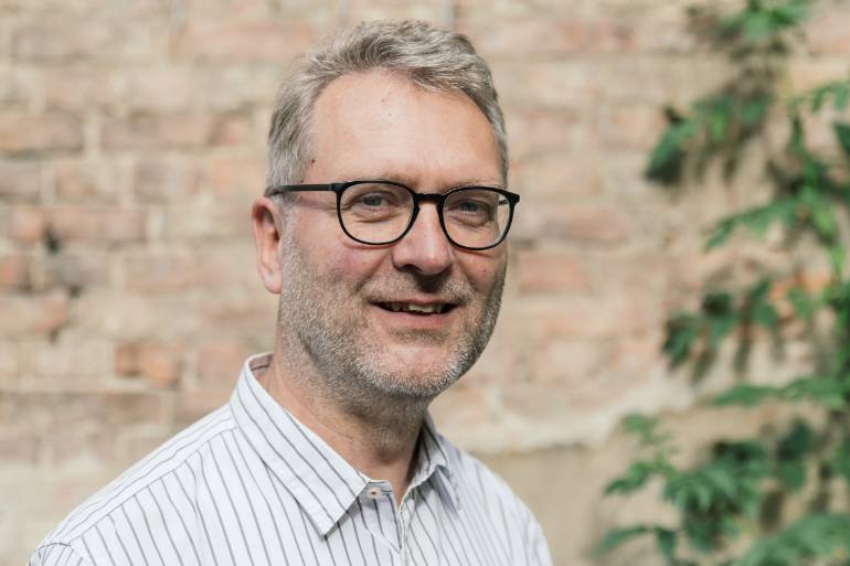 Prof. Dr. Matthias Schneider