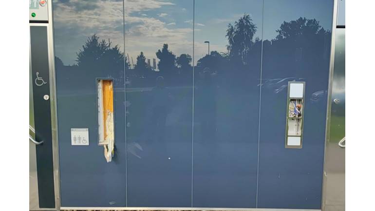 Vandalismus Toilettenanlage Museumshafen Foto Tiefbau- und Gründflächenamt 4