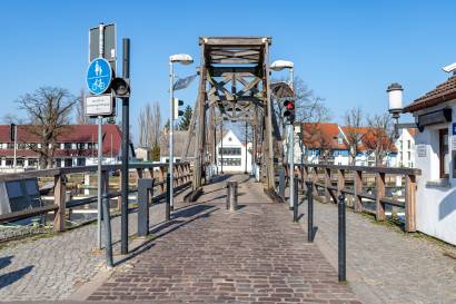 wieckbrücke02candregschweng