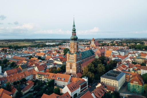 Luftaufnahme des Greifswalder Dom St. Nikolai