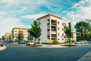 Rigaer Straße im Ostseeviertel Parkseite