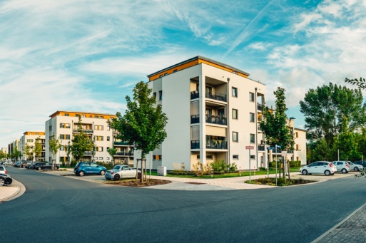 Rigaer Straße im Ostseeviertel Parkseite