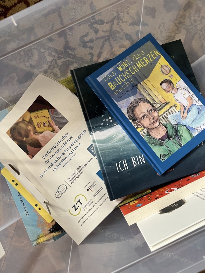 Vielfaltsbücherbox für Grundschulkinder