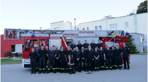 neue Drehleiter für FFW, FotoFeuerwehr Greifswald (1) - © Feuerwehr Greifswald neue Drehleiter für FFW, FotoFeuerwehr Greifswald (1)