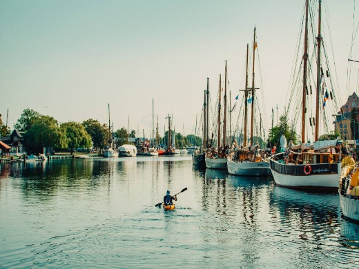 Paddeltour im Museumshafen