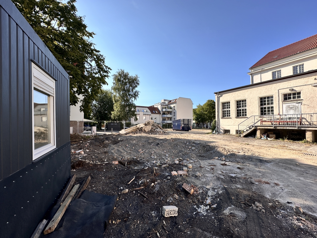 Baufeldfreimachung am Theater
